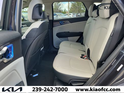 New 2026 Kia Sportage EX image 12