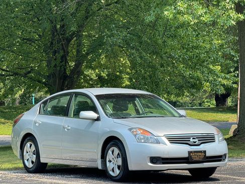 Used 2008 Nissan Altima 2.5 S FWD image 2