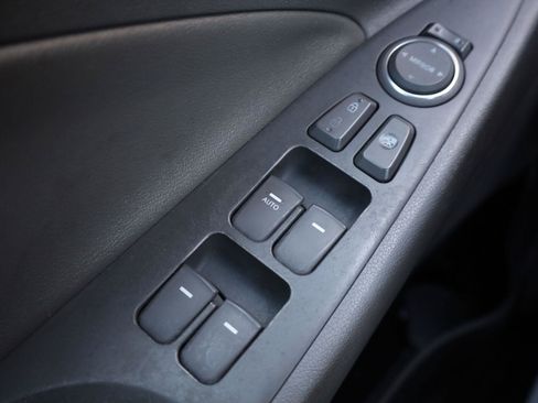 Used 2012 Hyundai Sonata Hybrid FWD image 33