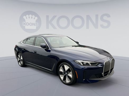 Used 2025 BMW i4 xDrive40i w/ Premium Package AWD/4WD image 10