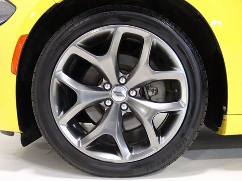 Used 2017 Dodge Charger R/T w/ Beats Audio Group image 71