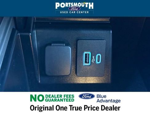 Certified 2022 Ford Explorer XLT w/ Equipment Group 202A image 14