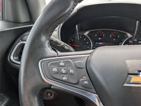 Used 2020 Chevrolet Equinox LT AWD/4WD image 24