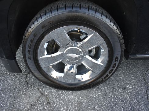 Used 2017 Chevrolet Tahoe Premier image 33