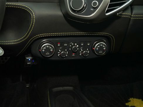 Used 2010 Ferrari 458 Italia Coupe image 17