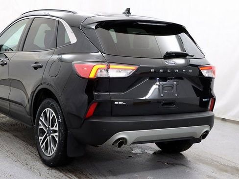 Used 2020 Ford Escape SEL image 7