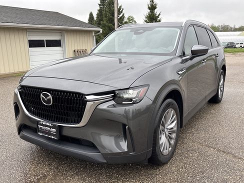 Used 2024 MAZDA CX-90 Plug-In Hybrid w/ Preferred AWD/4WD image 13