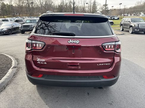 Used 2022 Jeep Compass Limited w/ Sun and Sound Group image 4