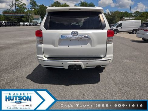 Used 2011 Toyota 4Runner SR5 AWD/4WD image 7