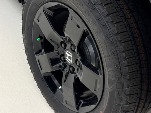 New 2026 Honda Ridgeline Black Edition image 10