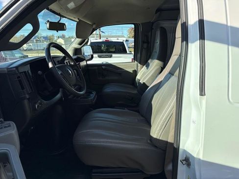Used 2020 Chevrolet Express 2500 Extended w/ Driver Convenience Package image 22