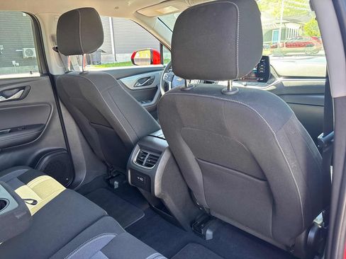 Used 2025 Chevrolet Blazer LT AWD/4WD image 28