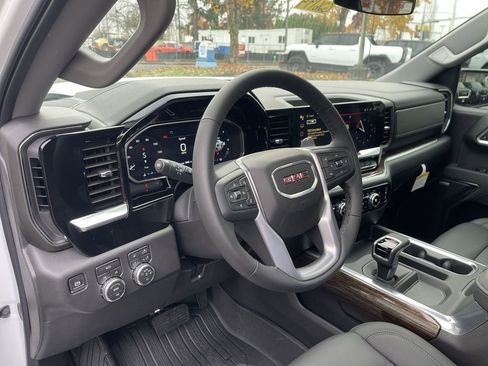 New 2026 GMC Sierra 1500 Elevation w/ Elevation Premium Package AWD/4WD image 10