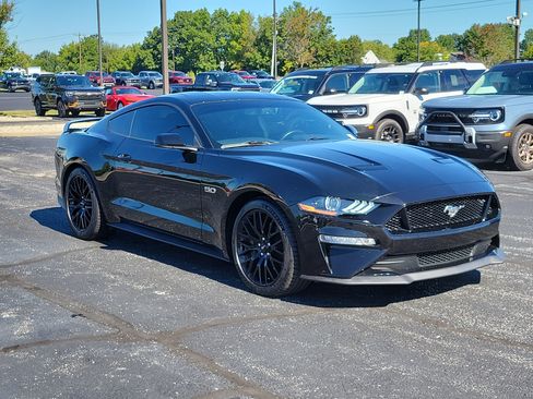 Used 2019 Ford Mustang GT Premium w/ GT Performance Package RWD image 5