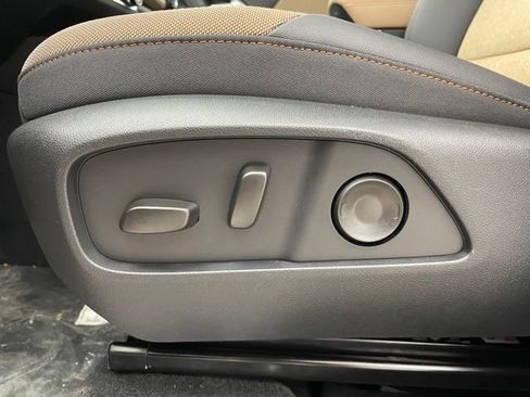 New 2026 Chevrolet Equinox ACTIV AWD/4WD image 10