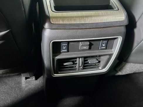 Used 2018 Nissan Murano SL w/ Moonroof Package FWD image 33