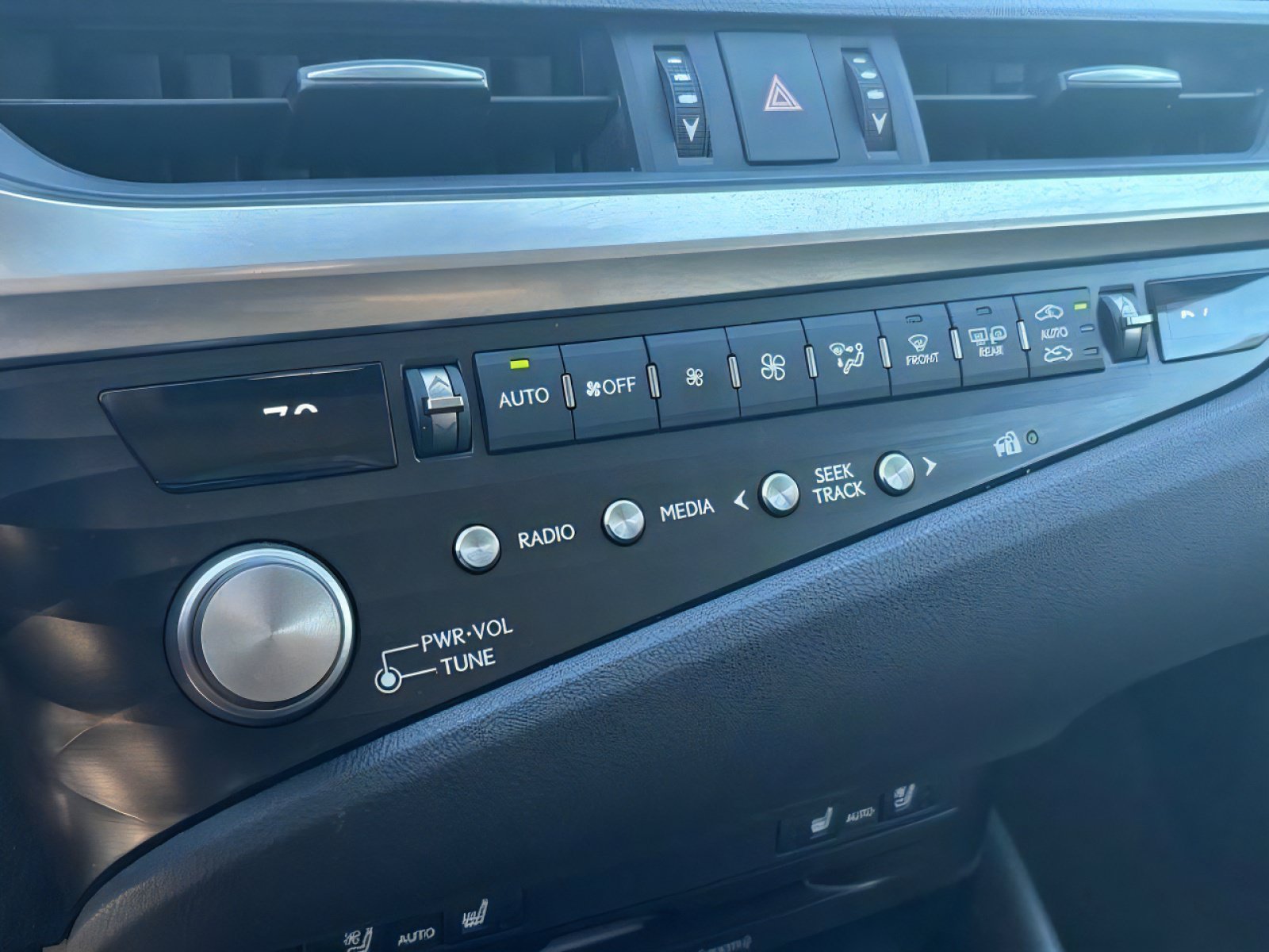 Used 2021 Lexus ES 300h w/ Premium Package FWD image 28