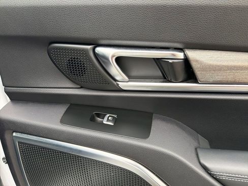 Certified 2021 Kia Telluride SX w/ Nightfall Edition Package image 29