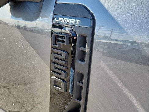 New 2025 Ford F250 Lariat w/ Lariat Ultimate Package image 9