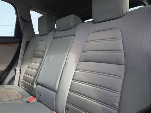 Used 2017 Honda CR-V EX image 9