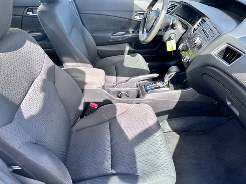 Used 2015 Honda Civic LX image 9
