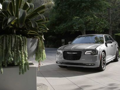 Used 2019 Chrysler 300 Limited