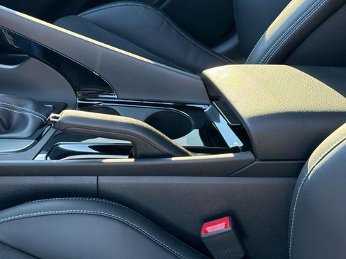 Used 2025 Hyundai Elantra N image 15