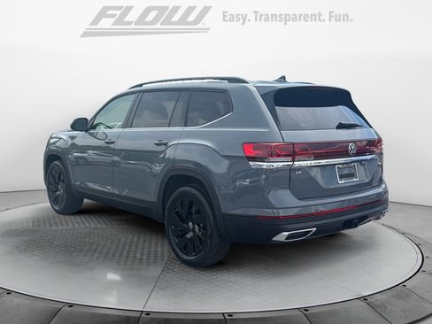 New 2026 Volkswagen Atlas SE FWD image 5