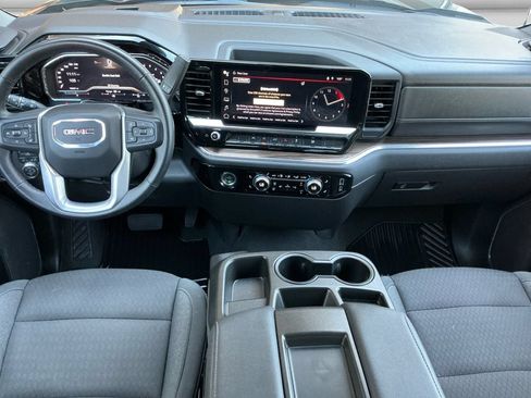 Used 2024 GMC Sierra 1500 Elevation AWD/4WD image 11