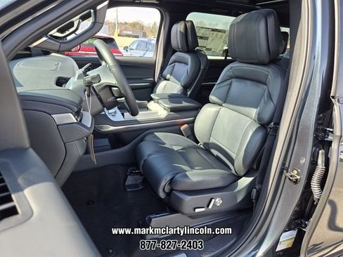 New 2026 Lincoln Navigator L Reserve w/ Jet Appearance Package AWD/4WD image 6