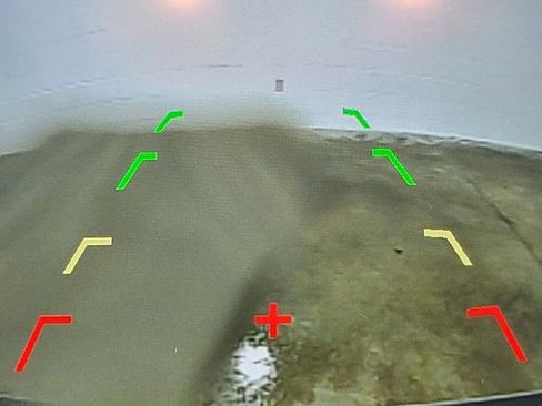 Used 2025 Subaru Crosstrek 2.0i Premium image 33