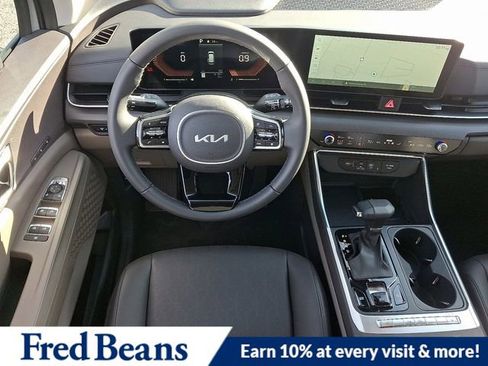 New 2026 Kia Carnival EX image 7