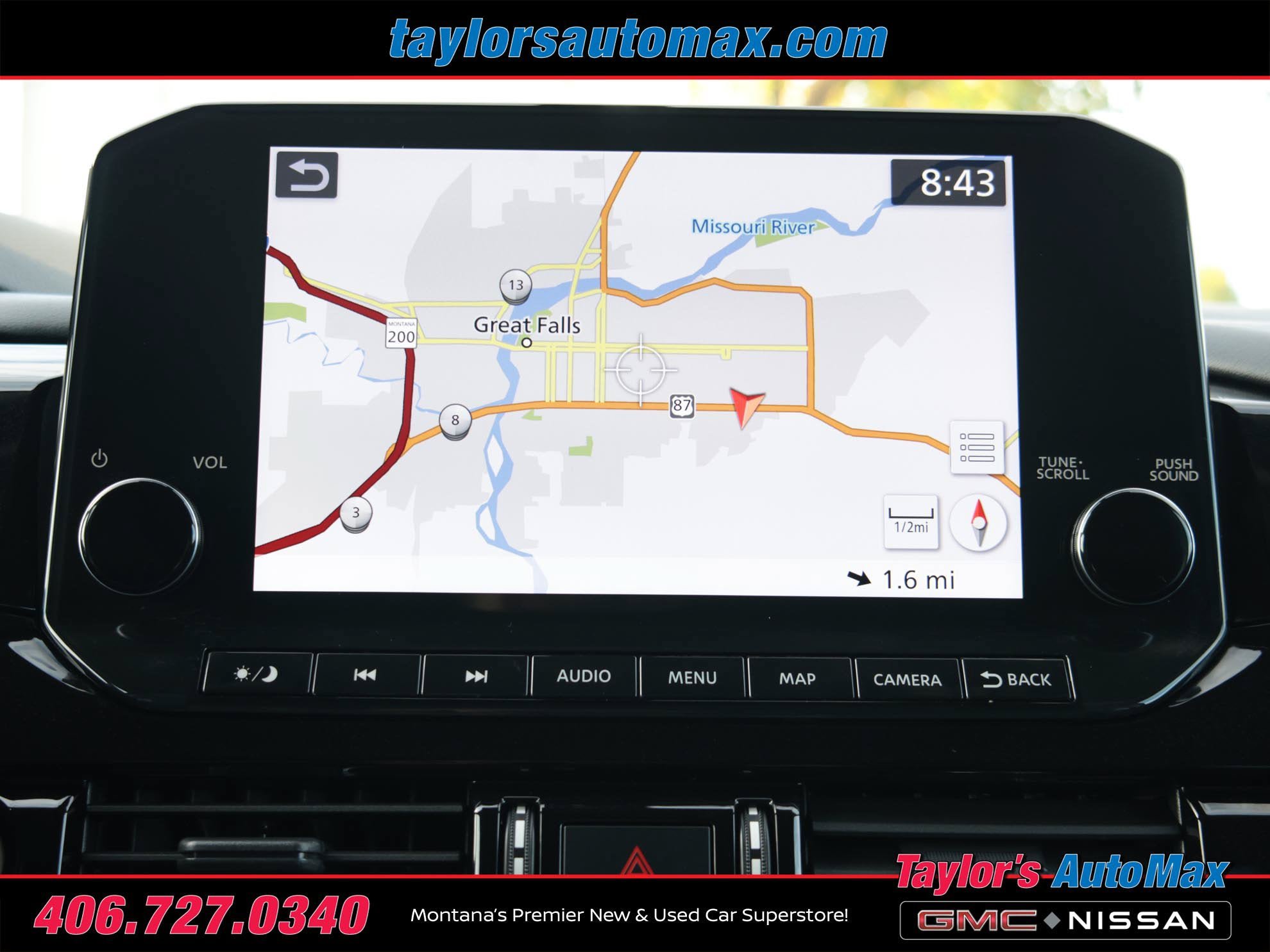 Used 2023 Nissan Pathfinder SL w/ Black Appearance Package AWD/4WD image 15