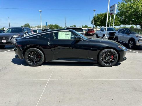 New 2026 Nissan Z Performance RWD image 2