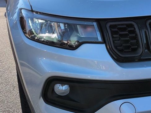 New 2026 Jeep Compass Latitude AWD/4WD image 9