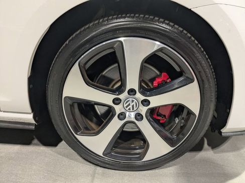 Used 2016 Volkswagen GTI S FWD image 18