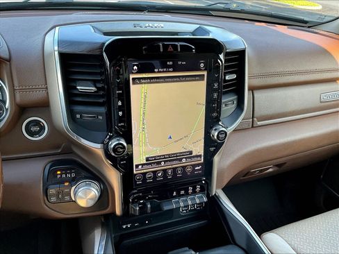 Used 2019 RAM 1500 Laramie AWD/4WD image 15
