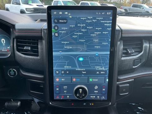 Certified 2022 Ford Expedition Limited image 24