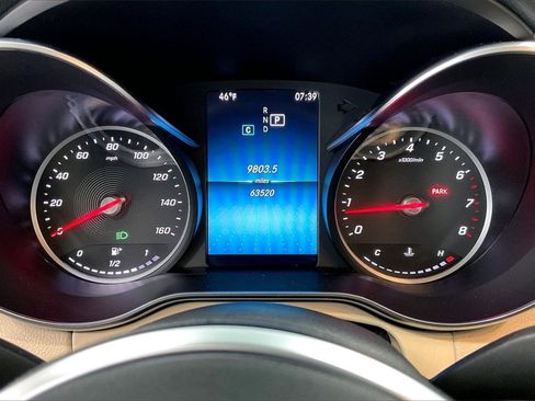 Used 2019 Mercedes-Benz C 300 Sedan image 25