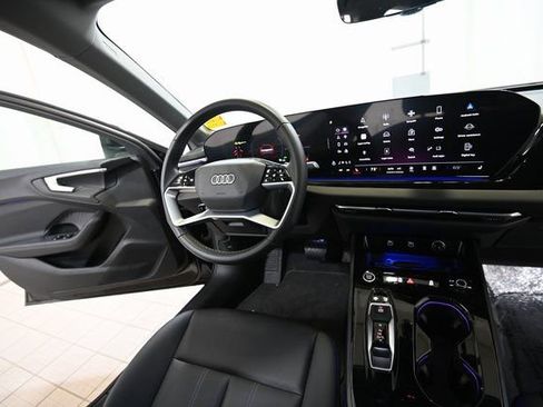 Used 2025 Audi A5 2.0T Premium w/ Convenience Package image 28