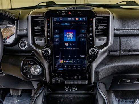 Used 2025 RAM 1500 Laramie w/ Laramie Southwest Edition AWD/4WD image 24