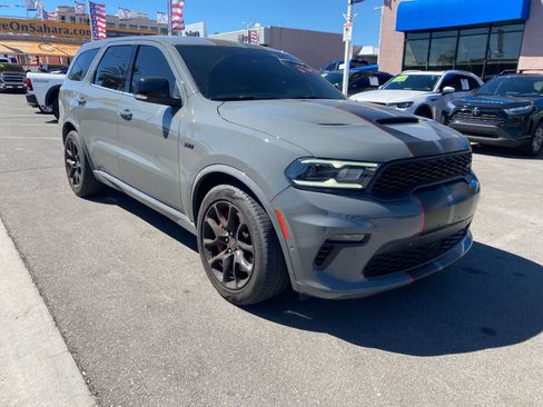 Used 2022 Dodge Durango SRT w/ Technology Group AWD/4WD image 3