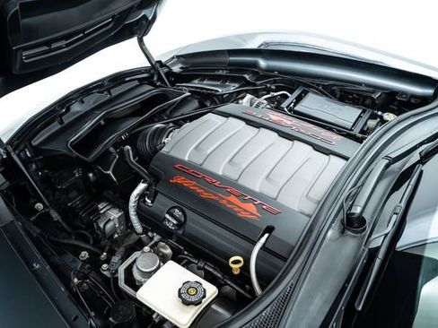 Used 2014 Chevrolet Corvette Stingray Coupe image 27