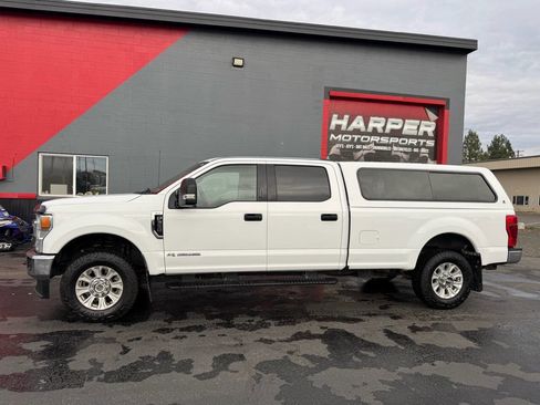 Used 2022 Ford F350 XLT w/ XLT Value Package image 12