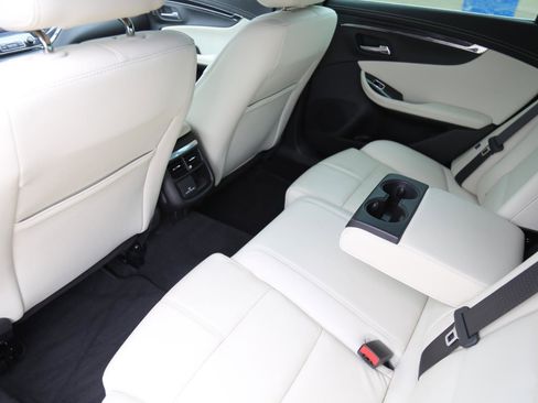 Used 2018 Chevrolet Impala LT w/ LT Leather Package image 22