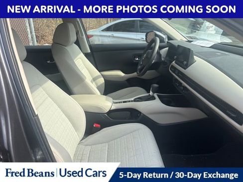 Used 2023 Honda HR-V LX image 9