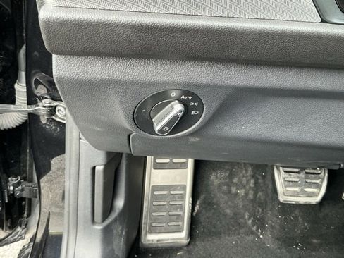 Used 2024 Volkswagen Jetta Sport image 19