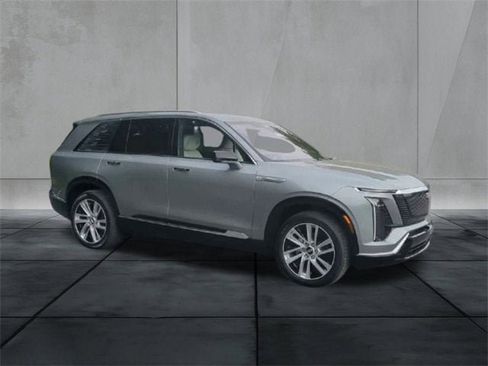 New 2026 Cadillac Vistiq Luxury image 2