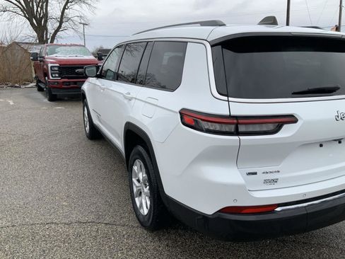Used 2023 Jeep Grand Cherokee L Limited image 12