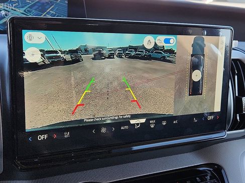 New 2025 Ford Expedition Active image 8